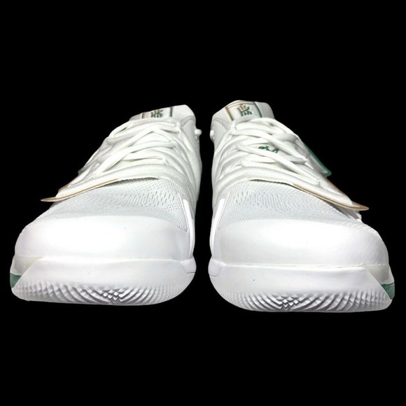 nikecourt air zoom vapor x kyrie 6